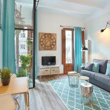 Urban District - Smart Vintage Lofts And