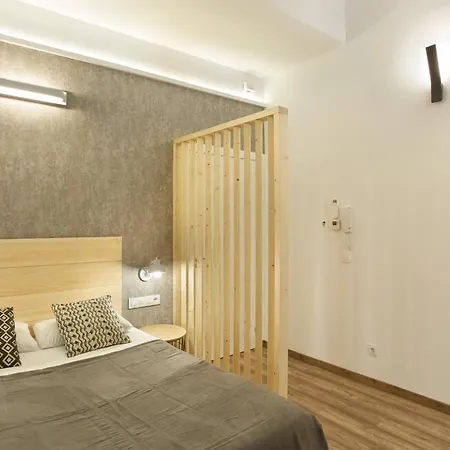 Urban District - Smart Vintage Lofts And Apartment